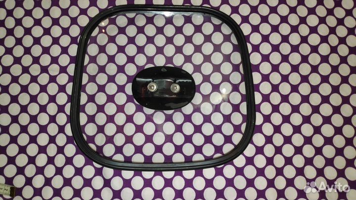 Большая крышка, состояние замечательное