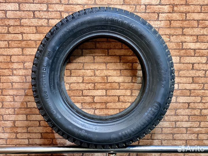 Continental ContiIceContact 215/65 R16 108T