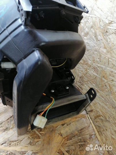Корпус отопителя (печки ) Mitsubishi Lancer 9