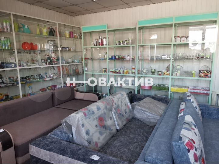 Продам торговое помещение, 445.3 м²