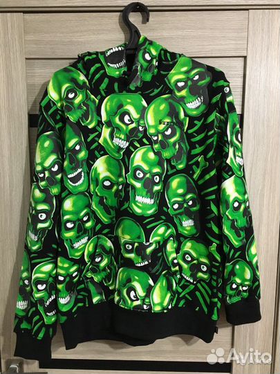 Green skull outlet hoodie