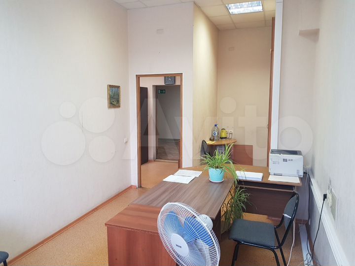 Офисный этаж, 1205 м²