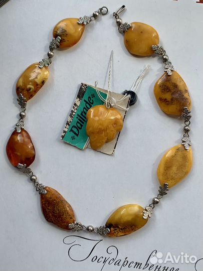 Колье янтарь Дубок коллекционное СССР