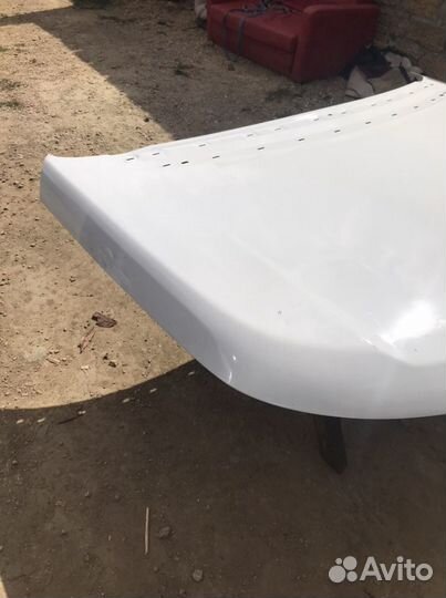 Капот Land Rover Range Rover