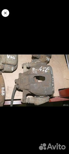 Суппорт передний правый