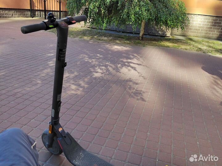 Электросамокат ninebot e22