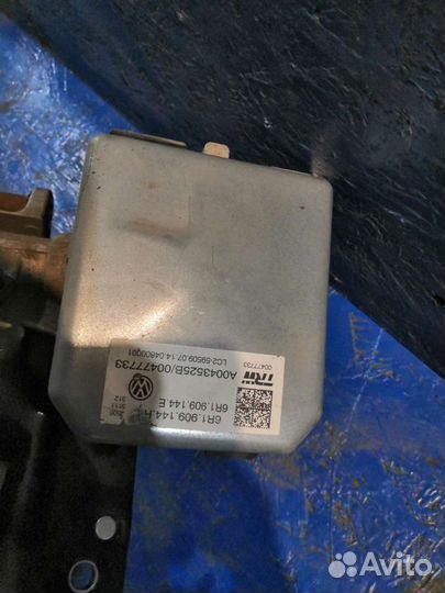 Колонка рулевая Skoda Rapid 2013