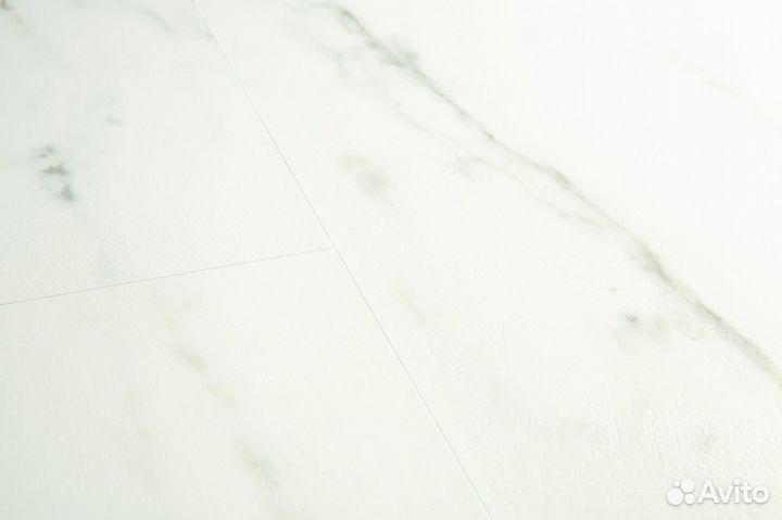 Пвх-плитка Quick-Step Livyn Мрамор каррарский