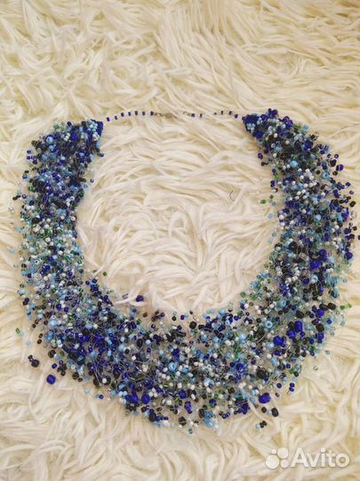 Колье воздушное из бисера