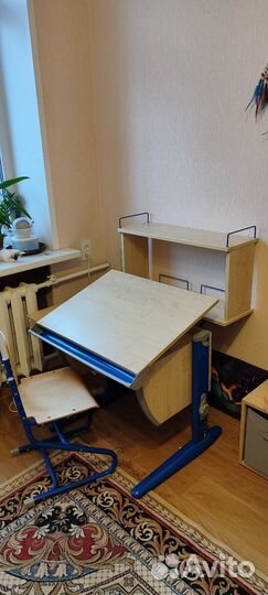 Детский письменный стол и стул Деми