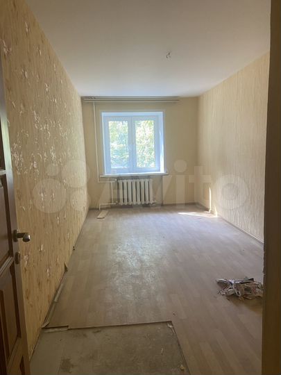 3-к. квартира, 60 м², 2/5 эт.