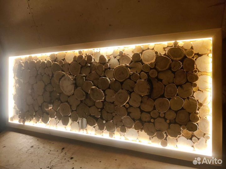 Панно из можжевельника