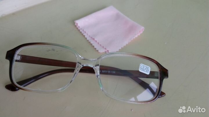 Очки новые для чтения +3,00) +3.25)