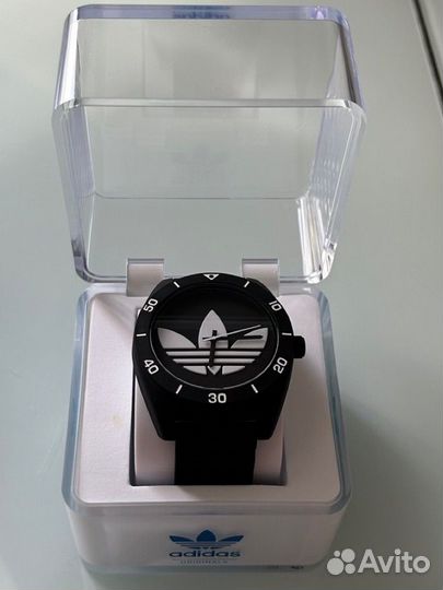 Часы Adidas originals