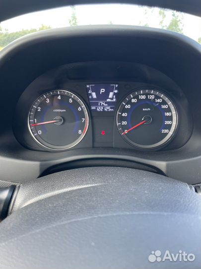 Hyundai Solaris 1.4 AT, 2011, 122 000 км