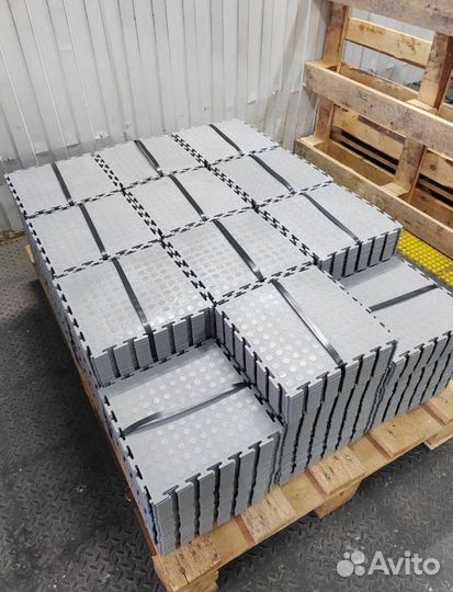 Пвх плитка на склад