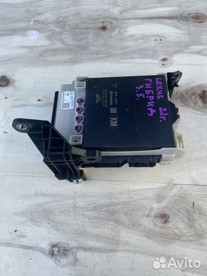 Блок комфорта Lexus RX450h