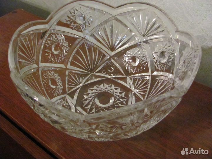 Хрустальная ваза большая