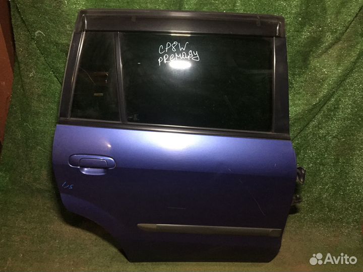 Дверь задняя правая Mazda Premacy CP8W Пустая