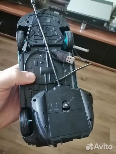 Машинка на пульте