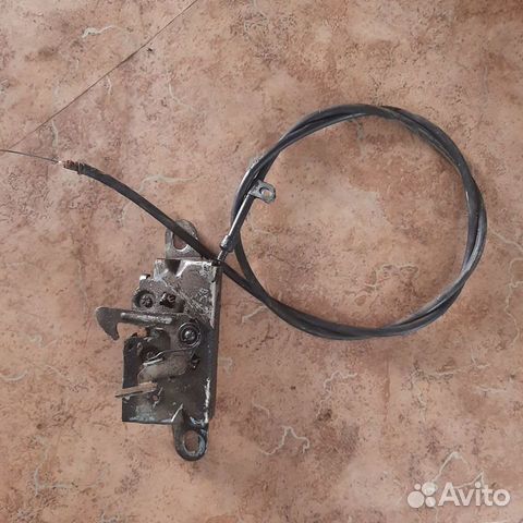 Замок капота Лада Гранта