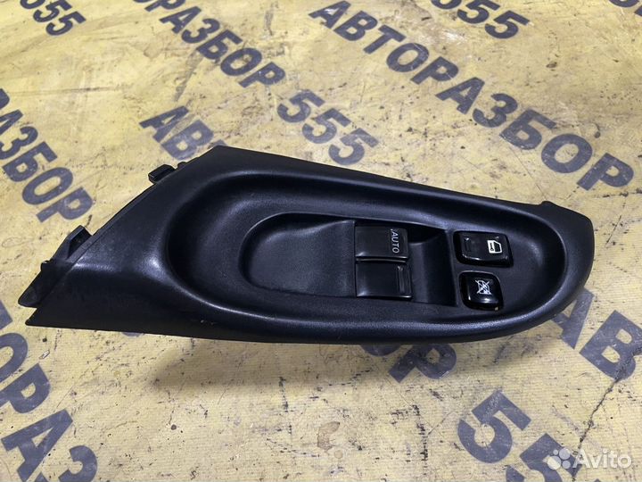 Блок управления эсп Nissan Almera N16