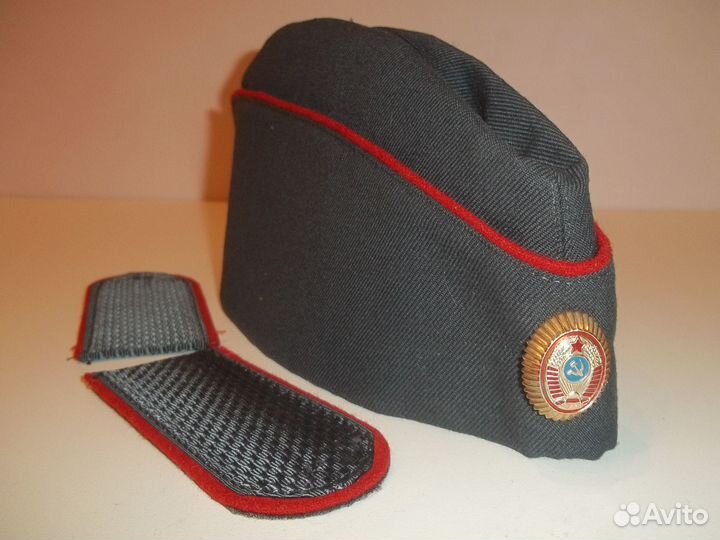 Милицейская пилотка СССР, размер -57 и погоны