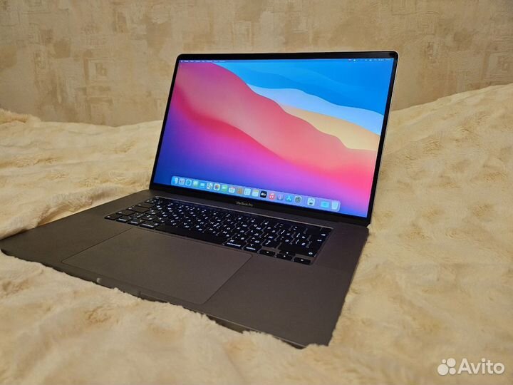 Apple Macbook pro 16 2019 i9 1tb 16gb