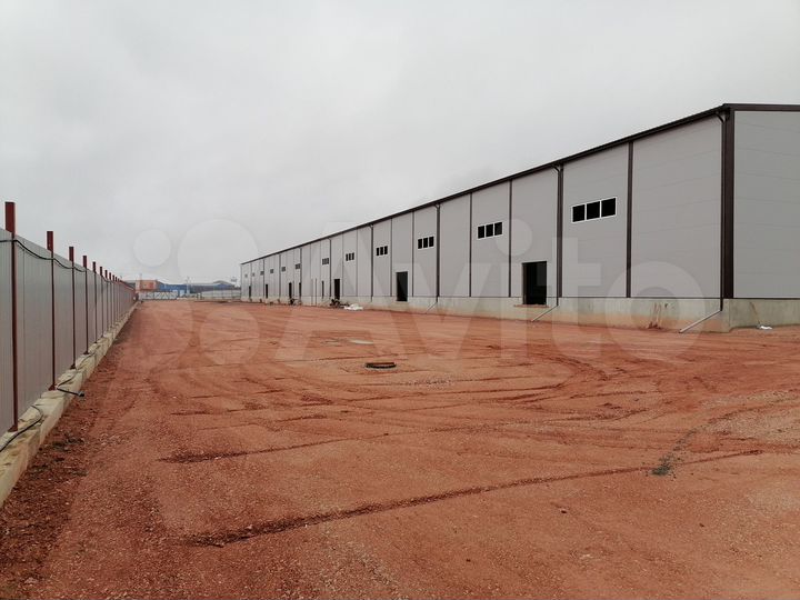 Склад, 2800 м²
