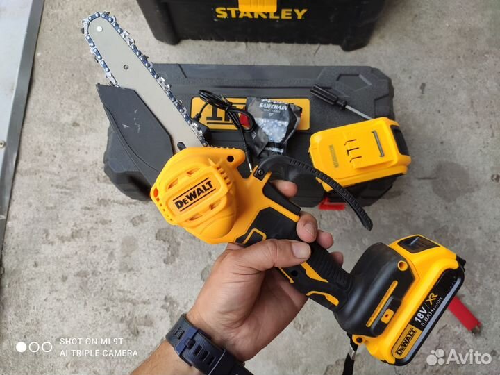 Аккумуляторная цепная мини пила dewalt сучкорез