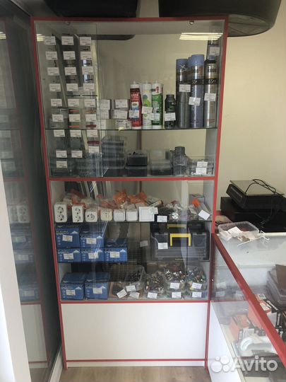 Стеллаж витрина