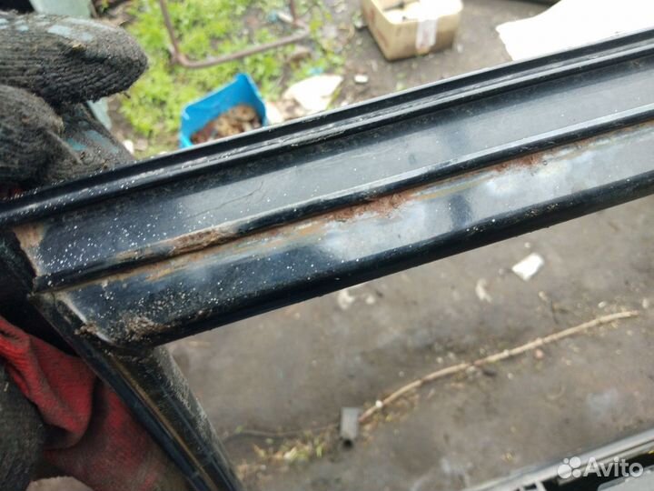 Дверь Мitsubishi Pаjerо 3 задняя левая