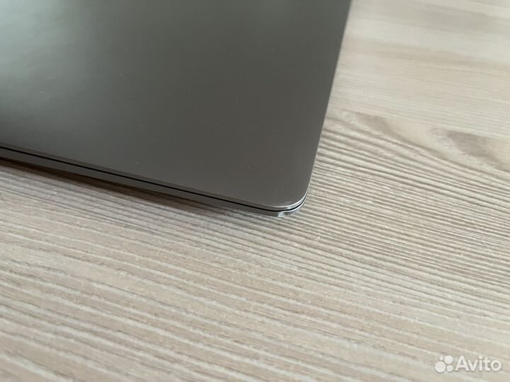 Apple MacBook air 13 2018 128gb