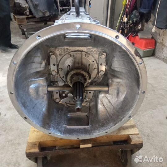 Кпп ямз пятиступенчатая в отличном состоянии