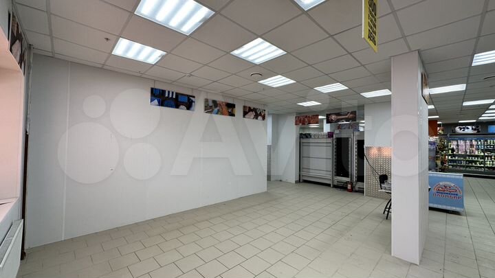 Торговая площадь, 55 м²