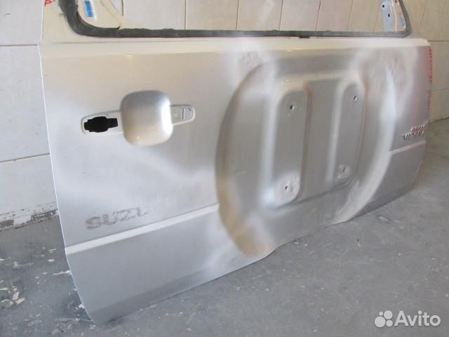 Дверь багажника Suzuki Grand Vitara