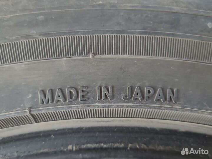 Nitto NT830 215/55 R17 98W