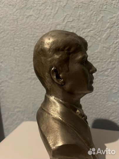 Бюст Сергей Есений СССР алюминий
