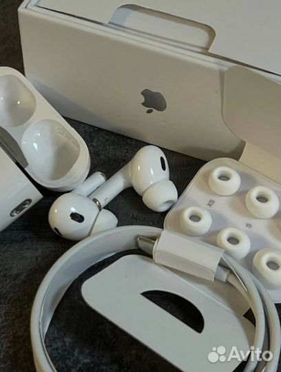 Беспроводные наушники новые