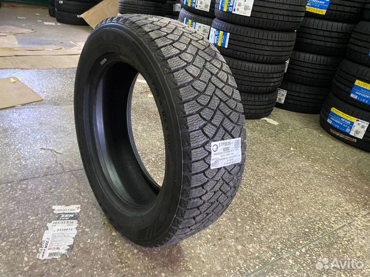 Maxxis Premitra Ice 5 SUV / SP5 215/60 R17 100T