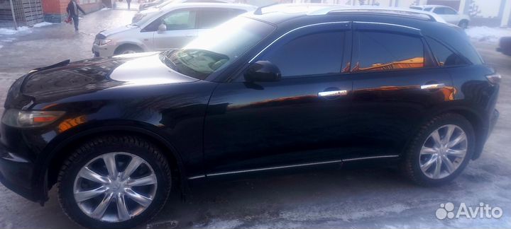 Infinity FX45. Аренда автомобиля с водителем