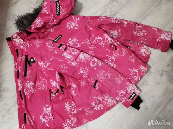 Куртка горнолыжная