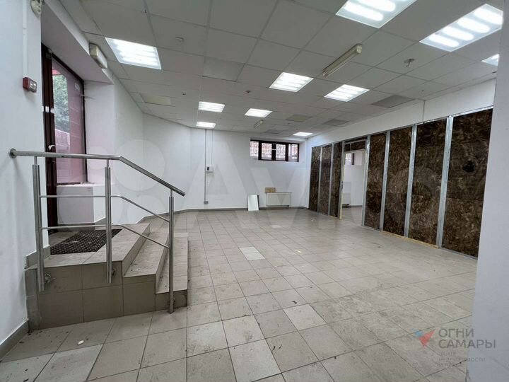 Продам помещение свободного назначения, 395.5 м²
