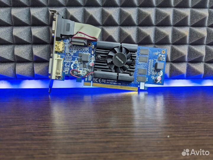 Видеокарта PCI-E nvidia GeForce GT210 1GB