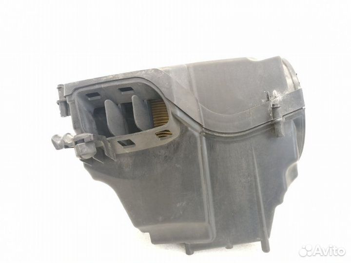 Корпус воздушного фильтра Volvo S40