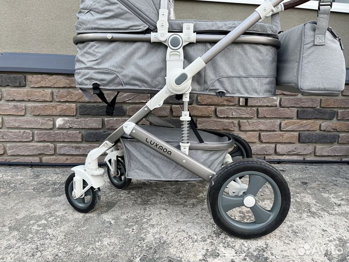 Коляска 3 в 1 с перекидной ручкой