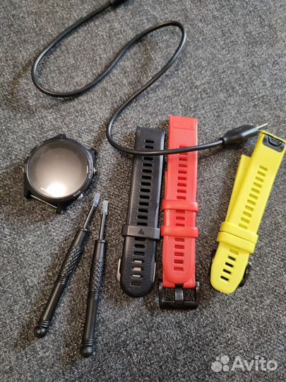 Смарт-часы Garmin Forerunner 935