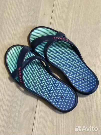 Купальник и шлепки “Nabaiji” р-р 122-128