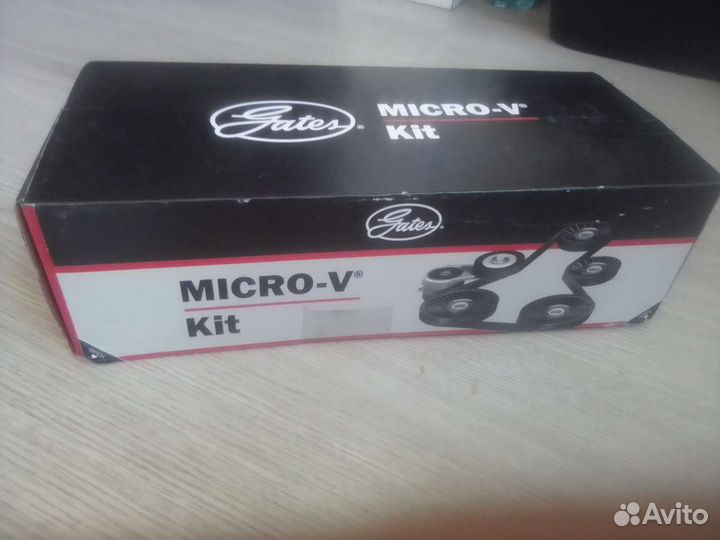 Тормозные колодки передние для Renault