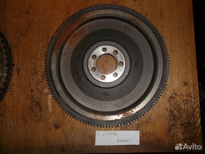 Маховик двигателя (Renault Duster, Renault Laguna)